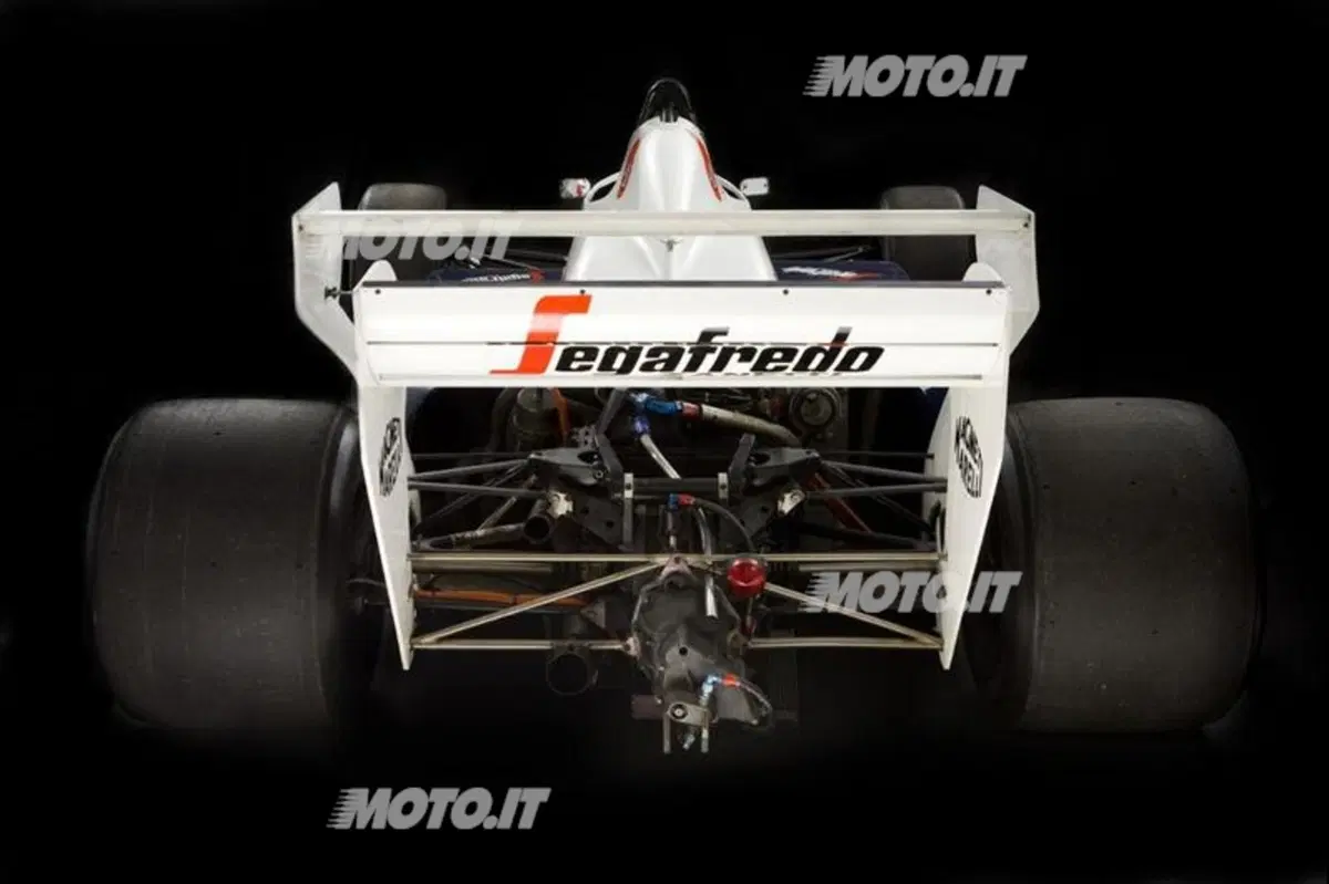 All'asta la Toleman TG184-2 di Ayrton Senna (5)