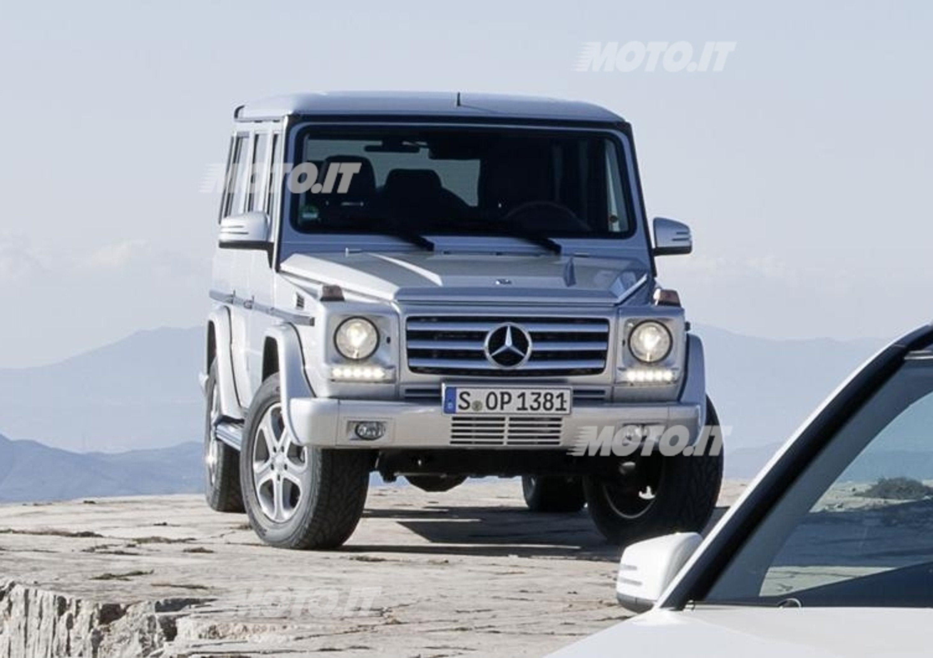 Mercedes-Benz Classe G restyling: la nuova GLK la svela