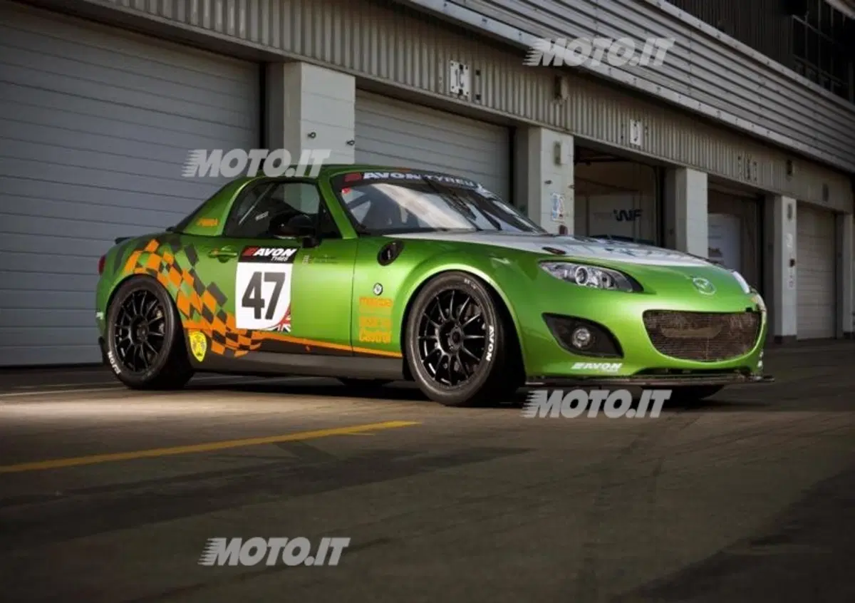 La Mazda MX-5 parteciper&agrave; al Campionato Britannico GT 2012