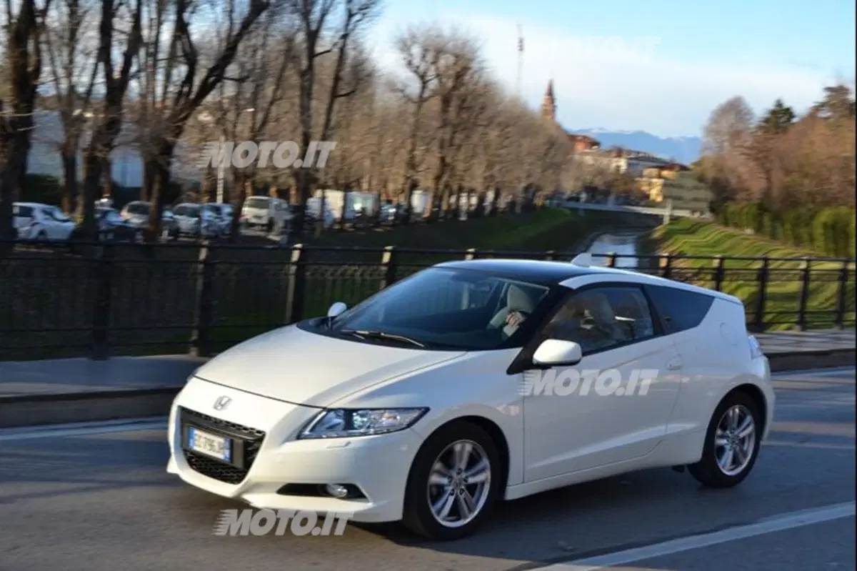 Honda CR-Z (2)