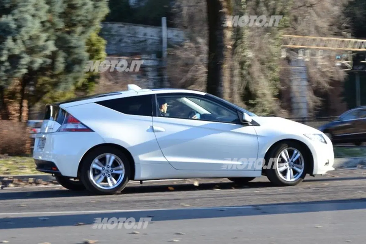 Honda CR-Z (3)