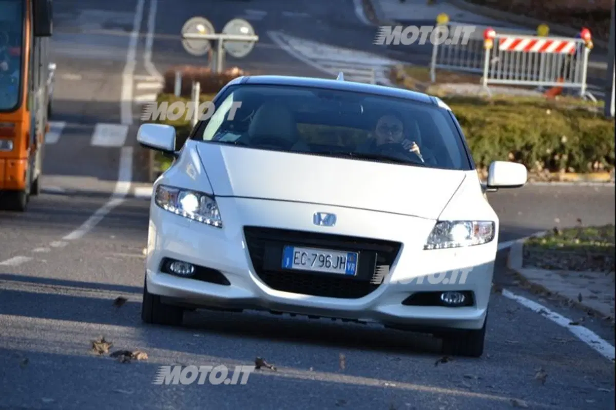 Honda CR-Z (5)