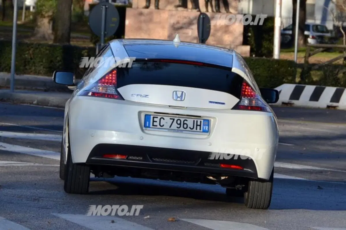 Honda CR-Z (12)
