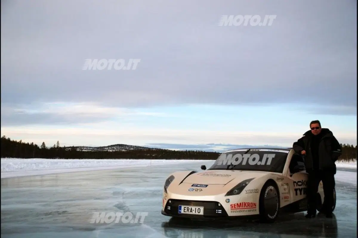 Metropolia E-RA: prima elettrica a 251 km/h su ghiaccio (20)