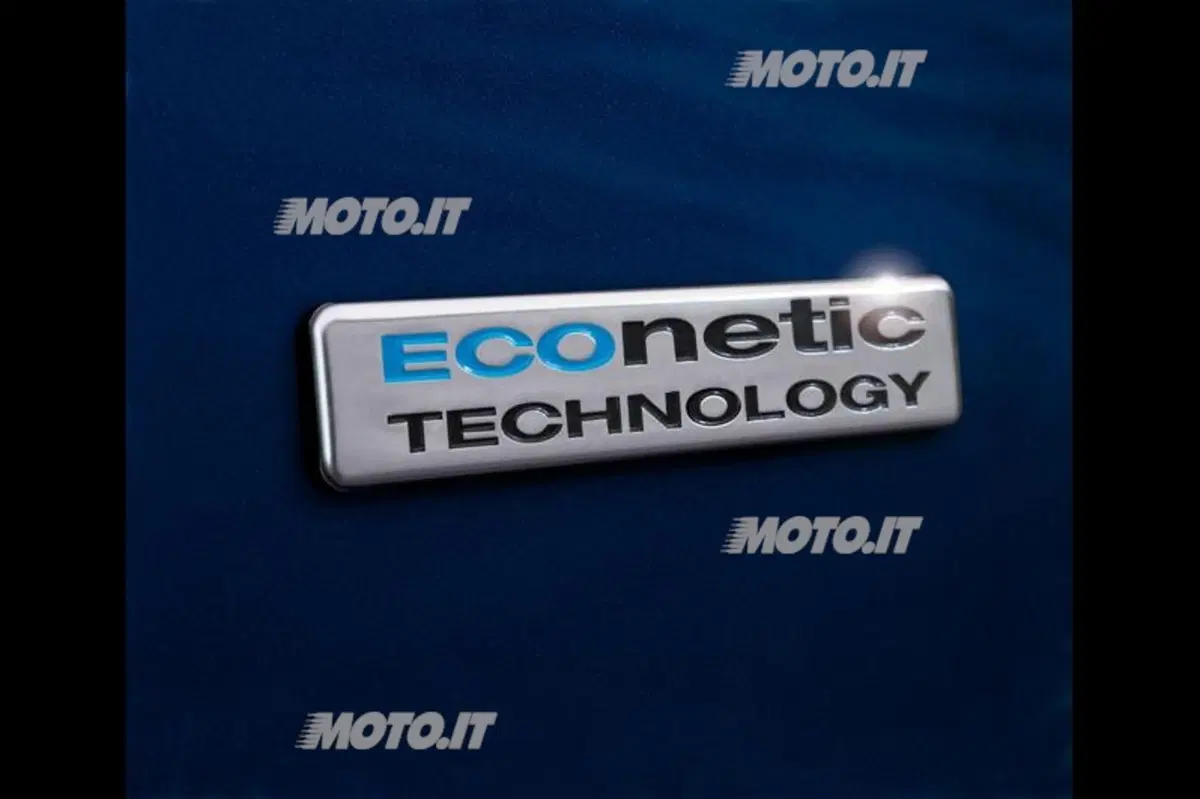 Ford, avviata la produzione della Fiesta ECOnetic (4)