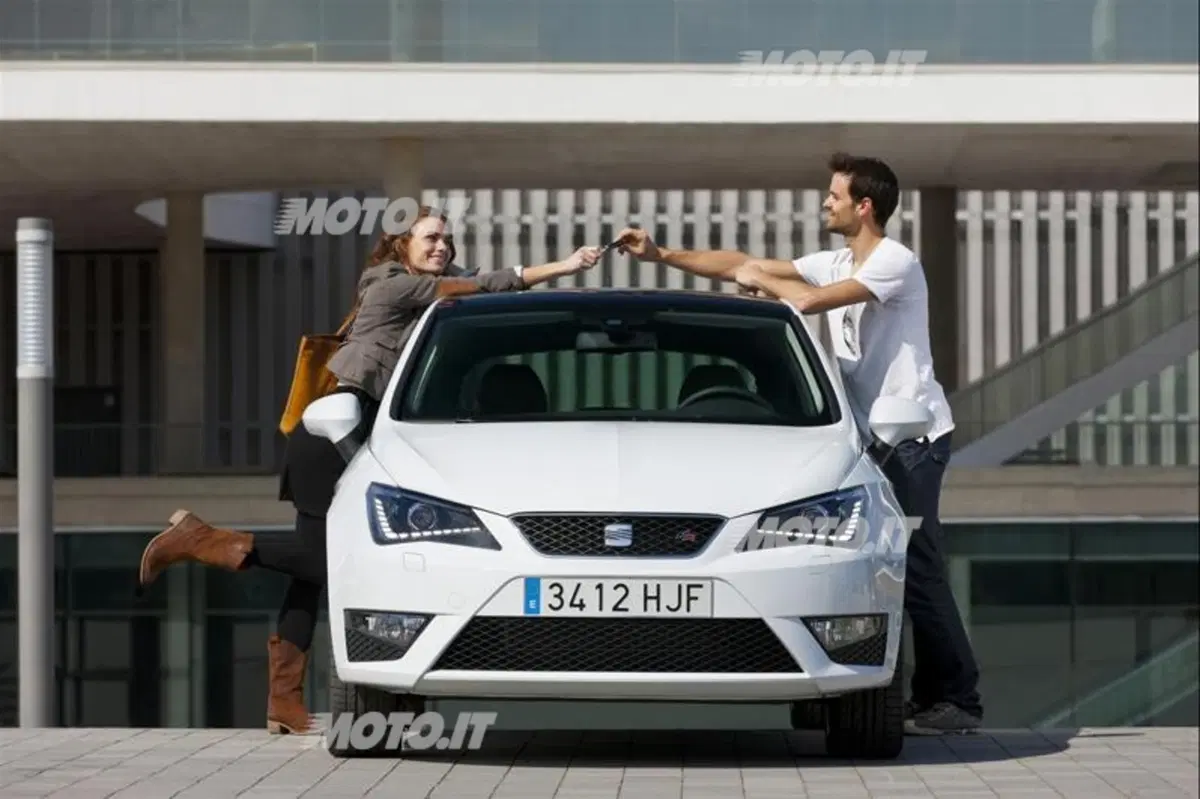 Algersuari presenta la nuova Seat Ibiza (20)