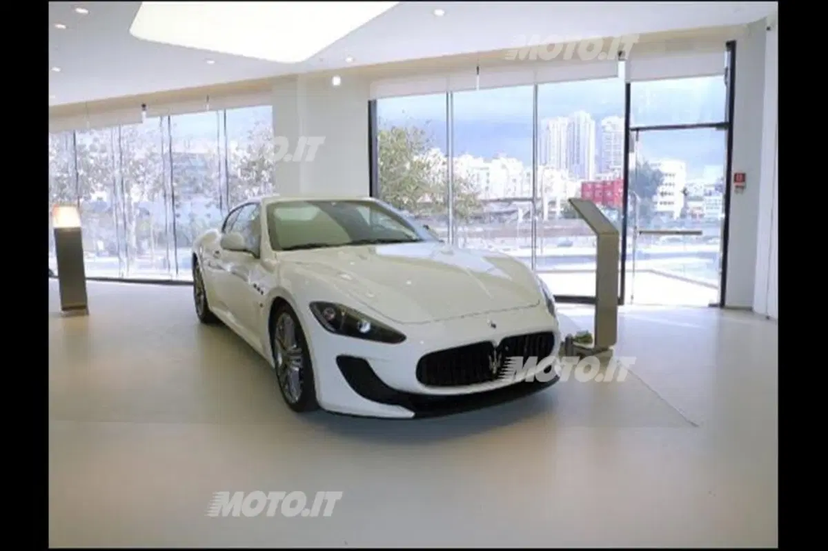 Ferrari e Maserati inaugurano una nuova concessionaria in Israele (5)