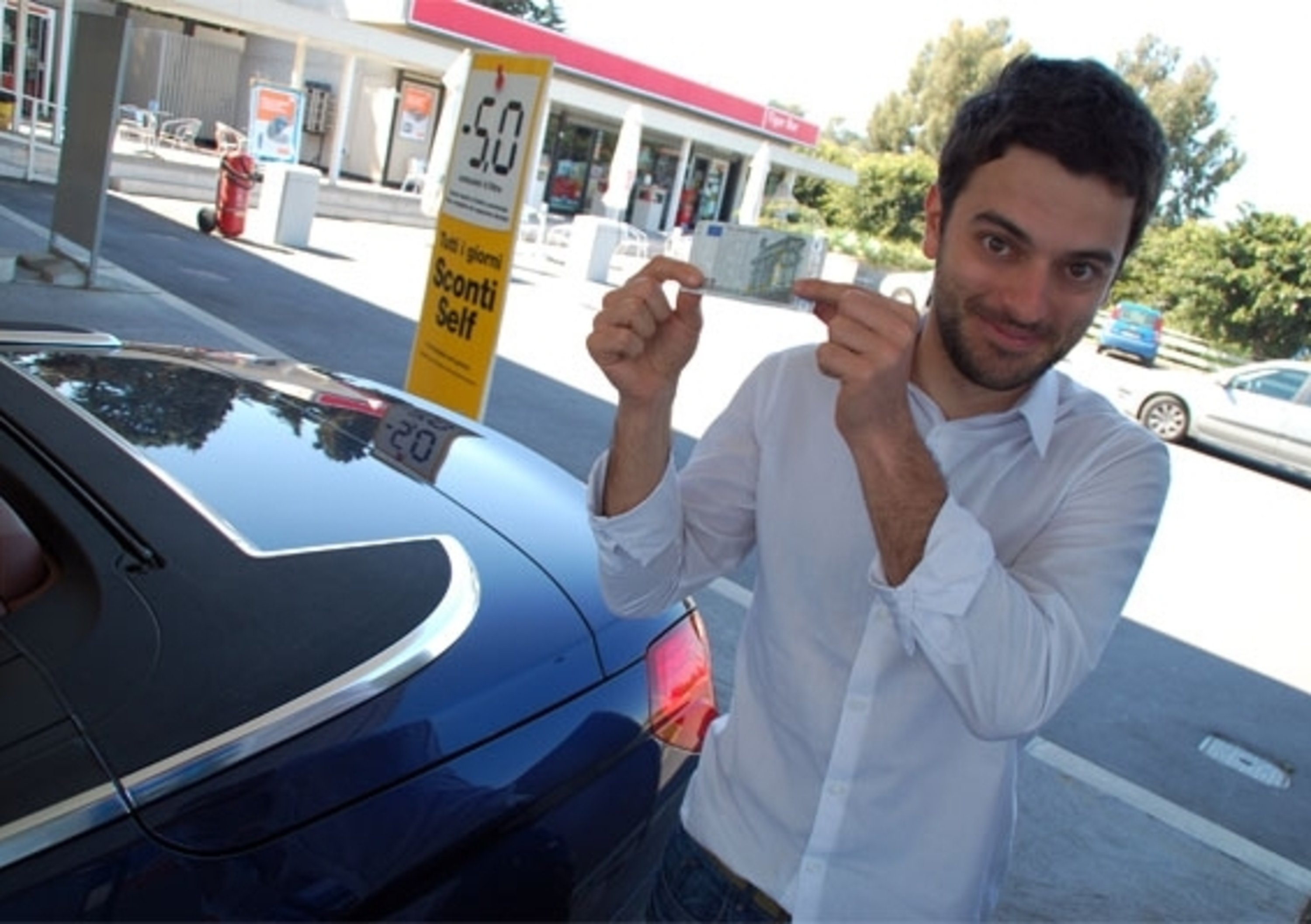 Benzina a 1,9 euro/litro: Federauto prende posizione