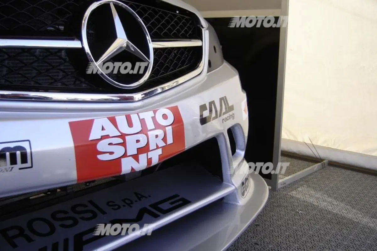 International Superstars: esordio vincente per Liuzzi su Mercedes-AMG (5)