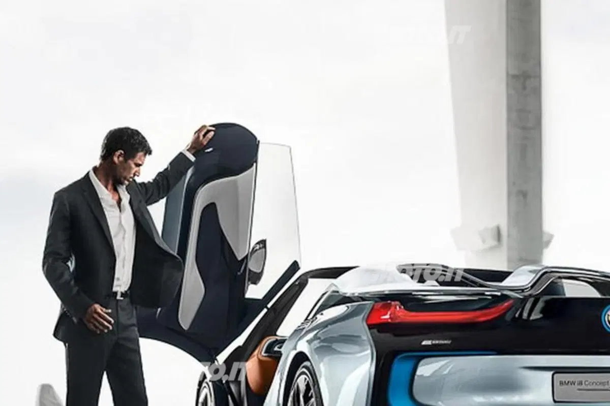 BMW i8 Concept Spyder (19)