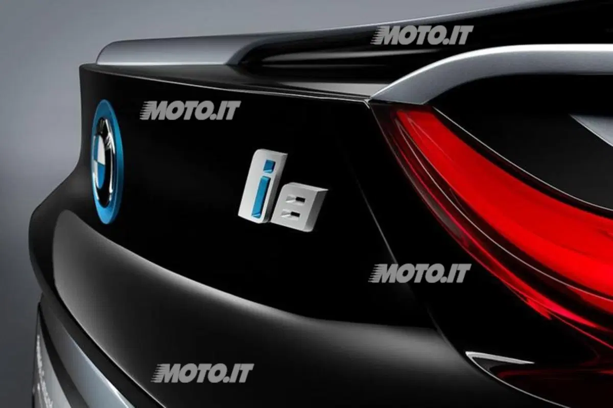 BMW i8 Concept Spyder (21)