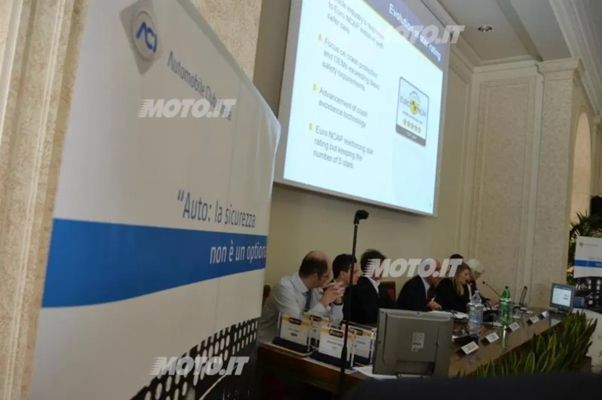 ACI e SicurAUTO insieme per la sicurezza (2)
