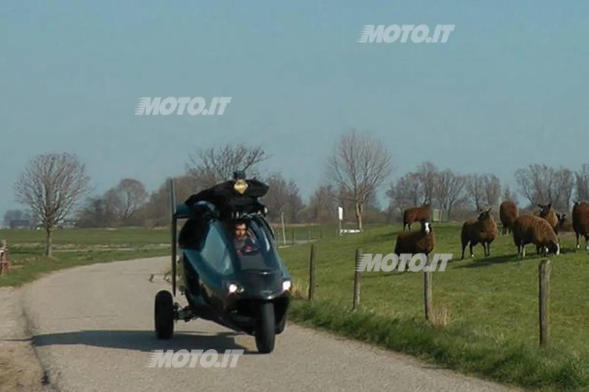 L’auto volante è pronta ad arrivare sul mercato (3)