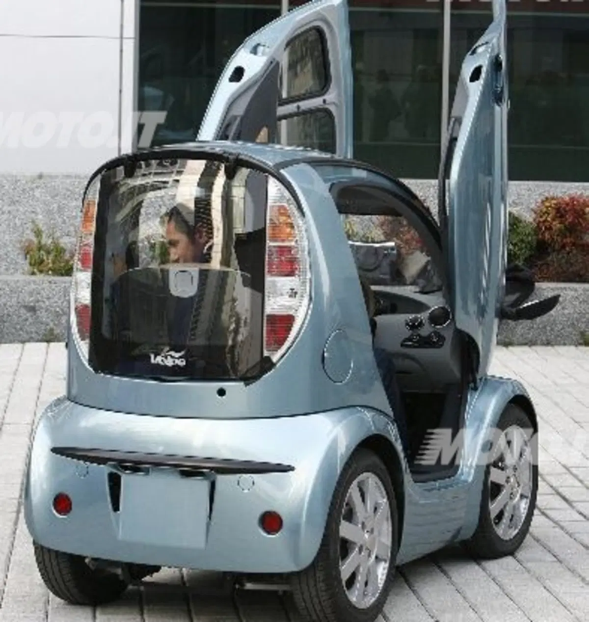 V.O.L.P.E.: la city car E-Rev firmata da Zagato (6)