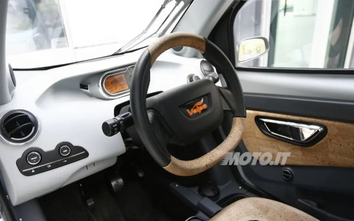 V.O.L.P.E.: la city car E-Rev firmata da Zagato (8)