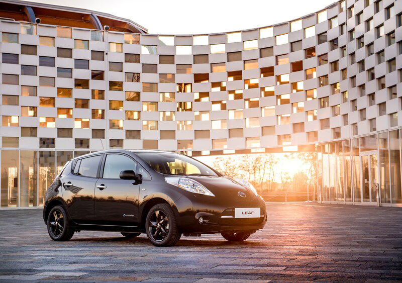 Nissan Leaf Black Edition, tecnologia all&#039;avanguardia