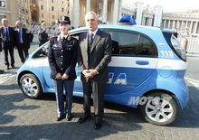 Consegnate 2 Citroen C-Zero alla Polizia di Stato