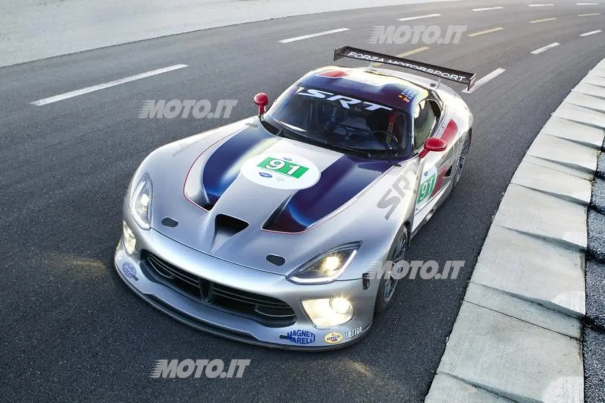 SRT Viper GTS-R (10)