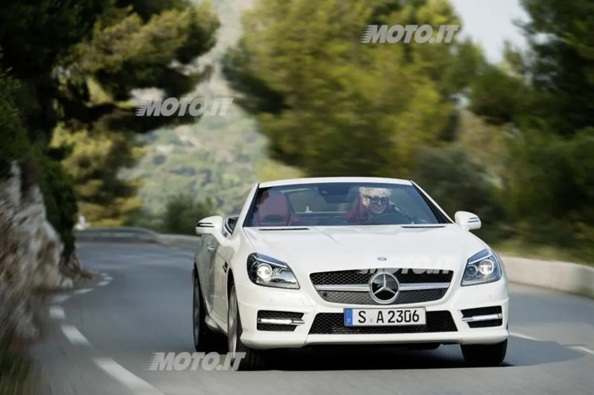 Mercedes-Benz SLK 250 CDI: debutta sul mercato italiano