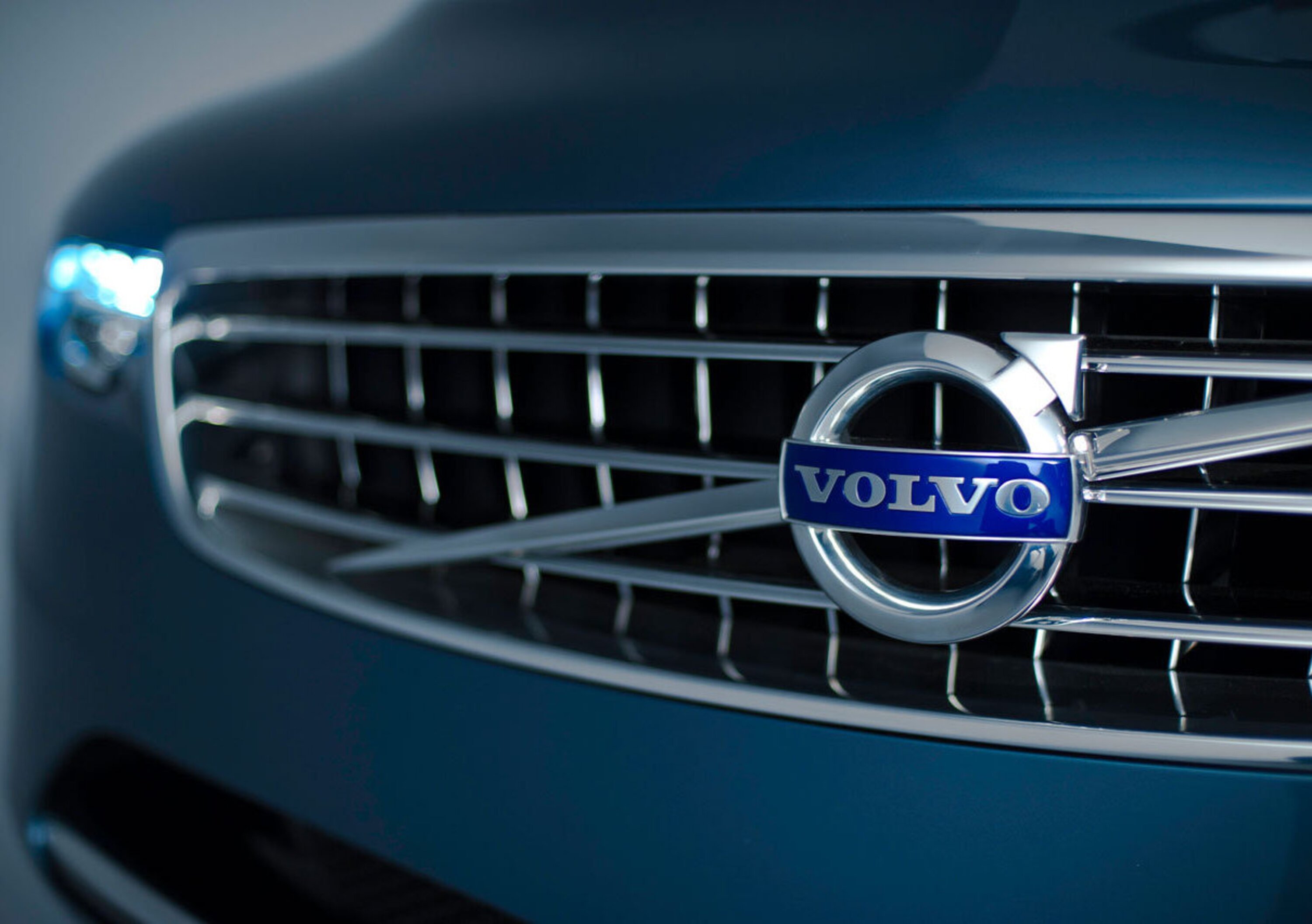 Geely investir&agrave; 11 miliardi di dollari su Volvo