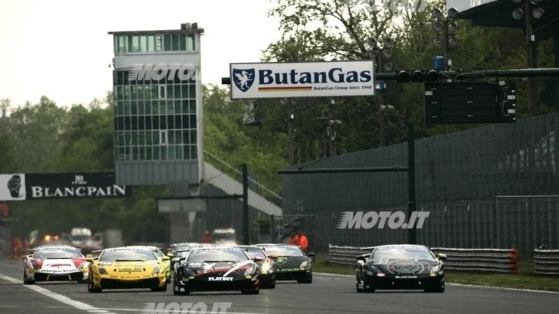 Lamborghini Blancpain Super Trofeo 2012: il calendario e i team