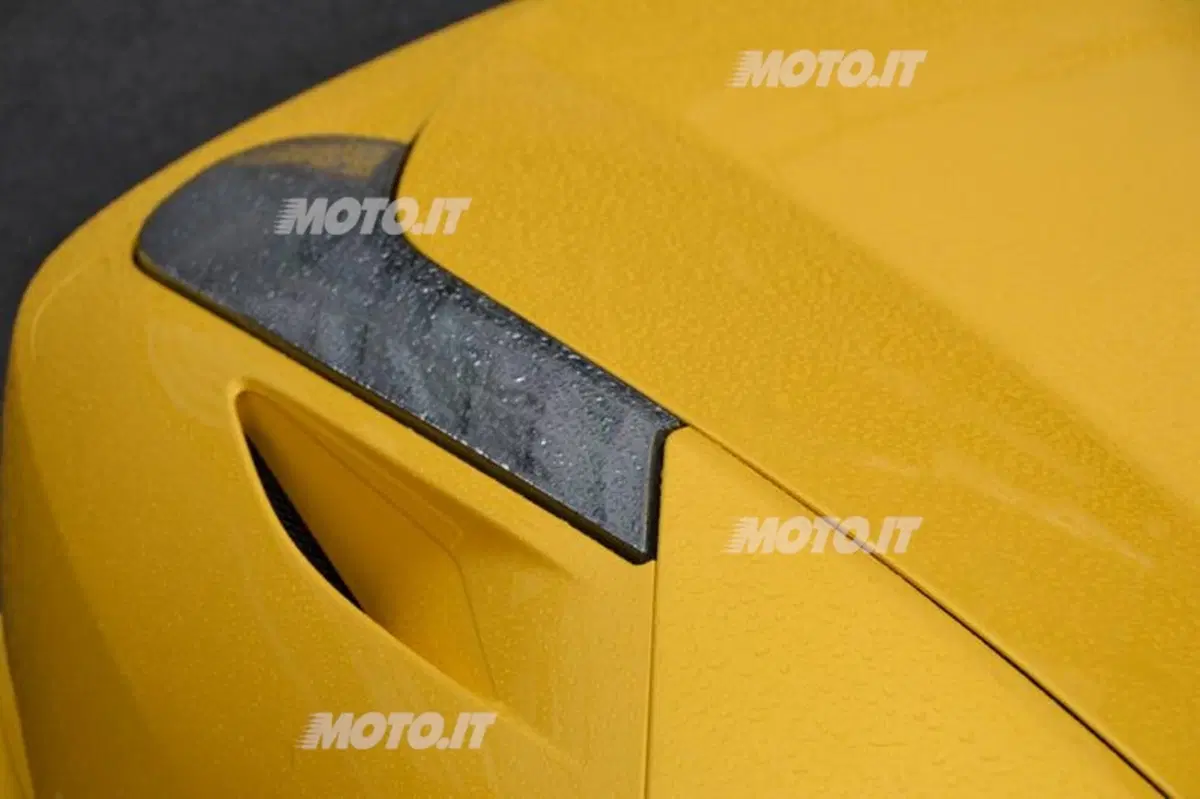 Avvistata la Ferrari 458 Italia di Valentino Rossi (11)