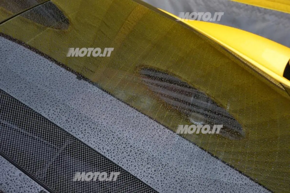 Avvistata la Ferrari 458 Italia di Valentino Rossi (12)