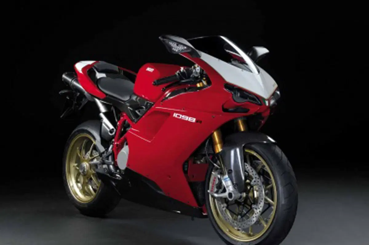 Per i suoi 75 anni, Herr Piëch si regala la Ducati (2)