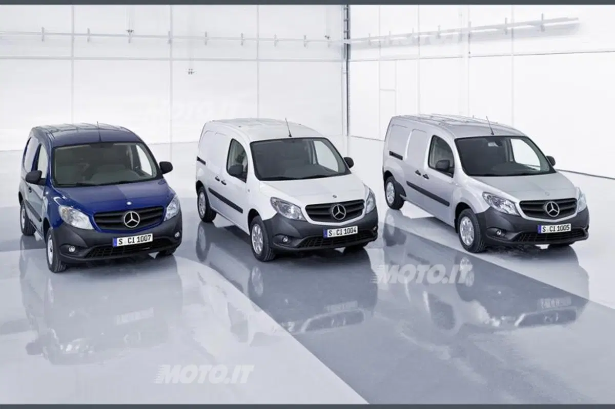 Mercedes-Benz Citan: le prime immagini ufficiali (5)