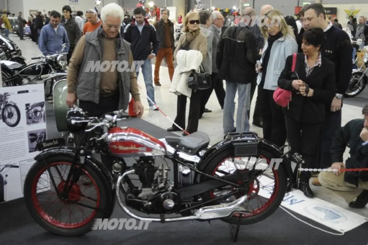 Fuoriserie, passione vintage a due e quattro ruote (11)
