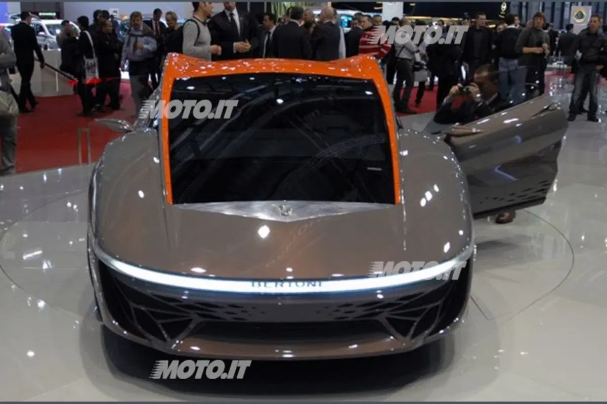 Bertone Nuccio: a Pechino la versione di serie (2)