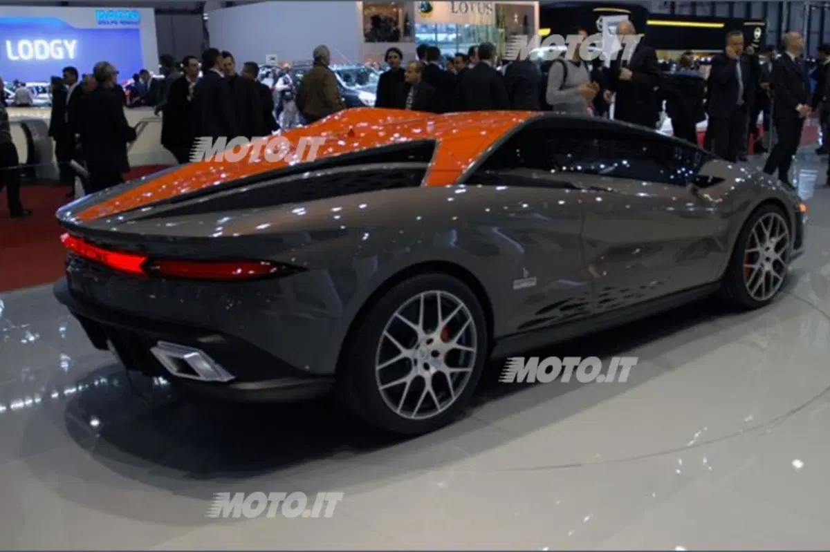 Bertone Nuccio: a Pechino la versione di serie (3)