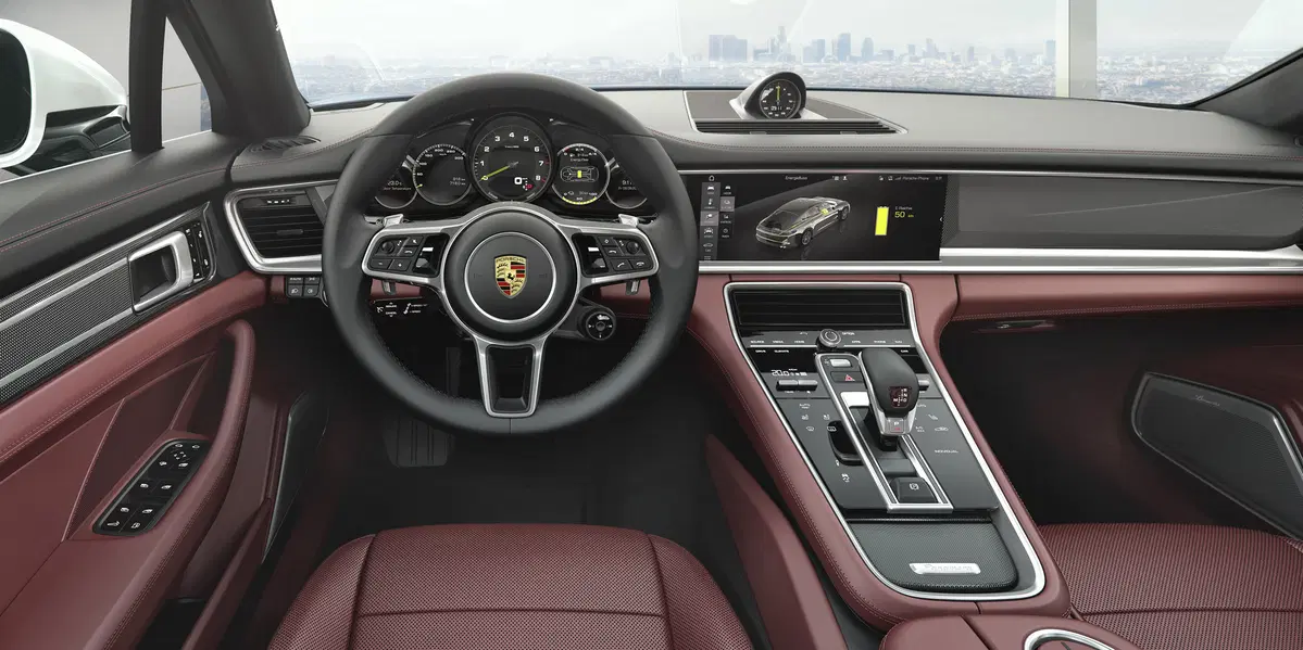 Panamera, Porsche amplia la gamma (8)