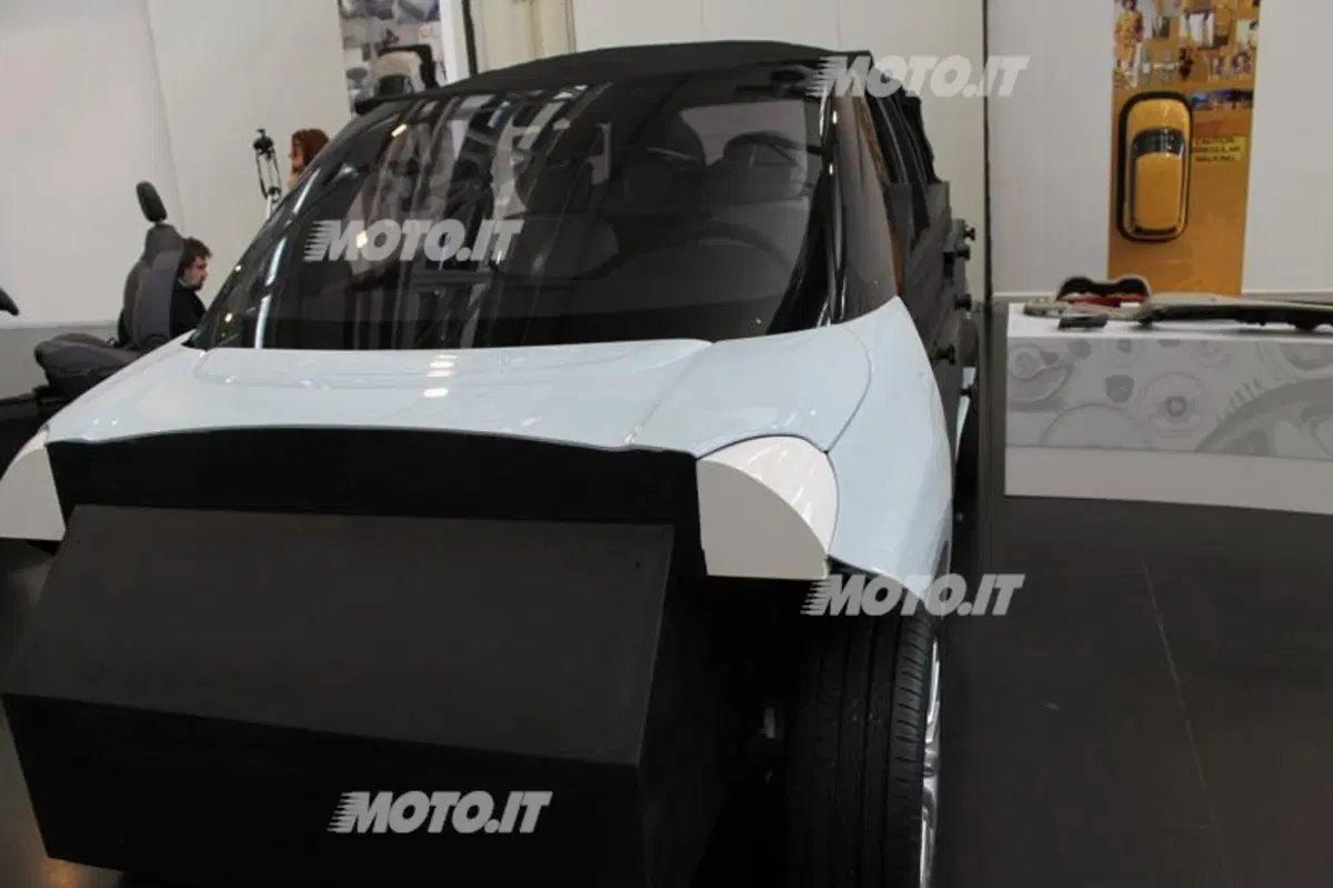 Fiat 500L: le origini del progetto, lo sviluppo, gli interni (30)
