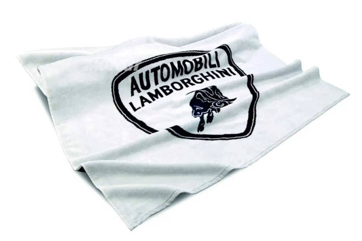 Presentata da Brian&Barry la collezione abbigliamento Lamborghini 2012 (31)