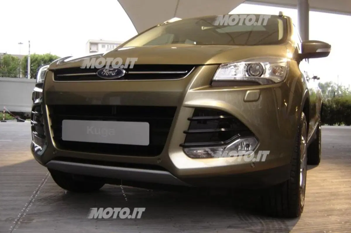 Nuova Ford Kuga: si mostra al Fuorisalone (2)
