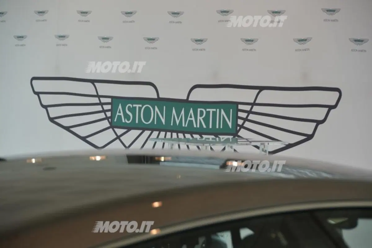 Jeffrey Scott: «Aston Martin è storia ed emozione» (27)