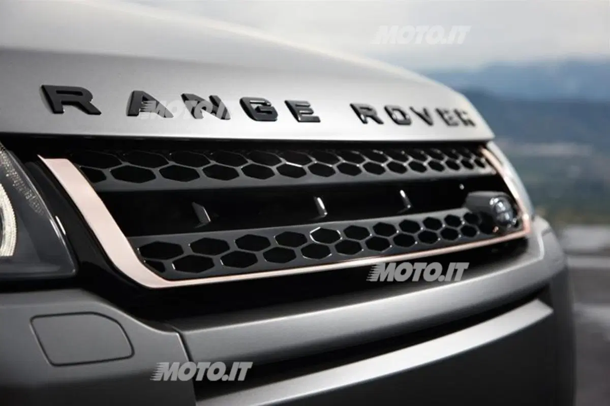 Range Rover Evoque Special Edition by Victoria Beckam (10)