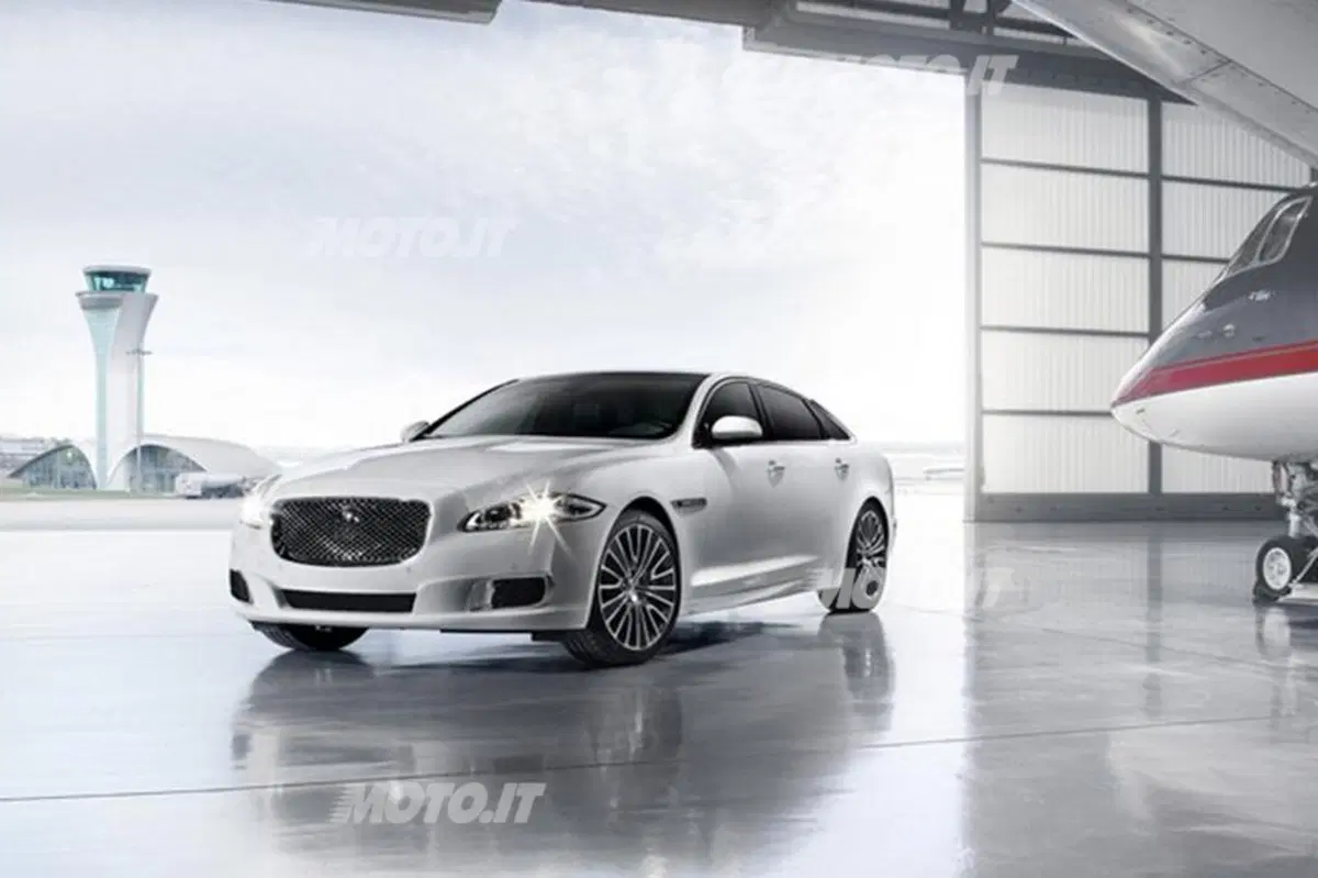Jaguar XJ Ultimate (3)