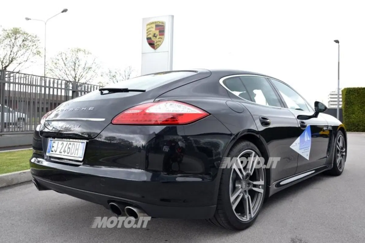 Un giro per la vita 2012 e Porsche Italia: punti di vista (11)