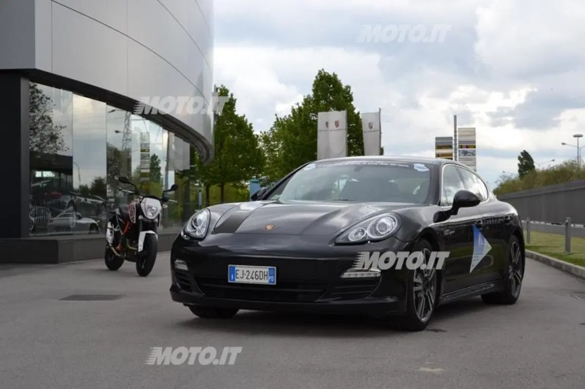 Un giro per la vita 2012 e Porsche Italia: punti di vista (15)