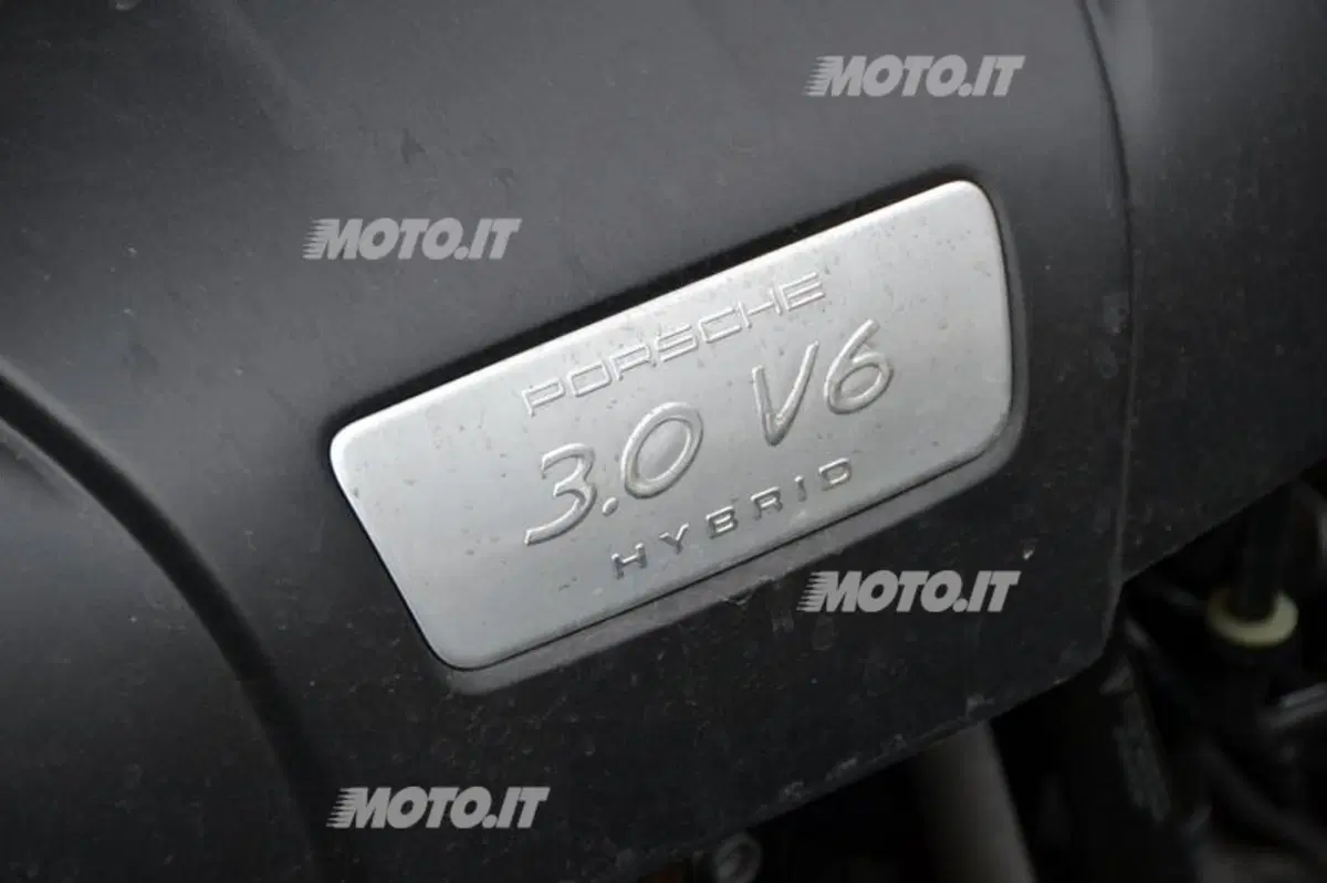 Un giro per la vita 2012 e Porsche Italia: punti di vista (27)