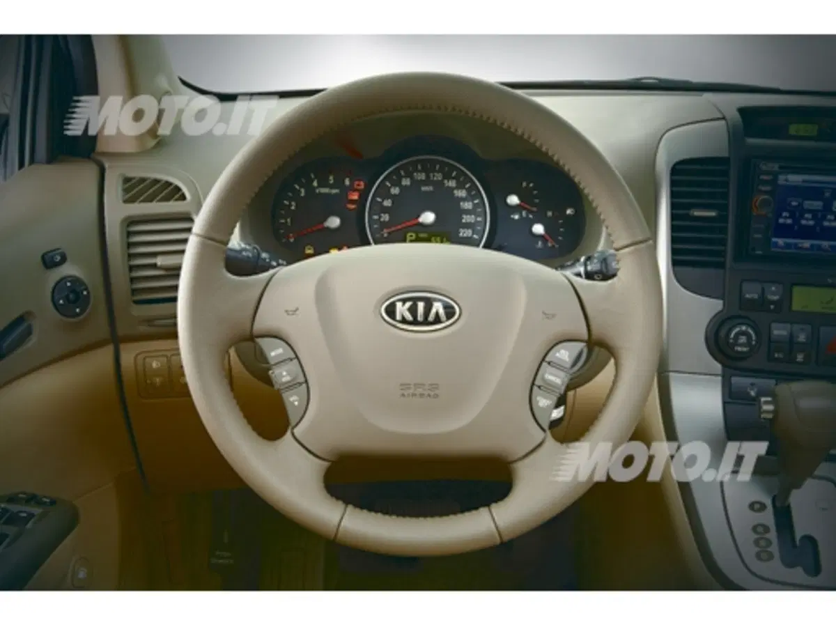 Kia Grand VQ-R (5)
