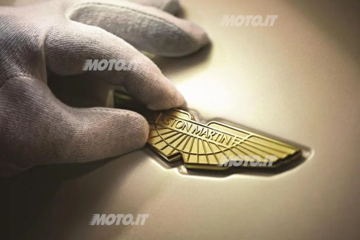 Aston Martin Dragon 88: serie limitata per DBS, Virage e Vantage S (8)