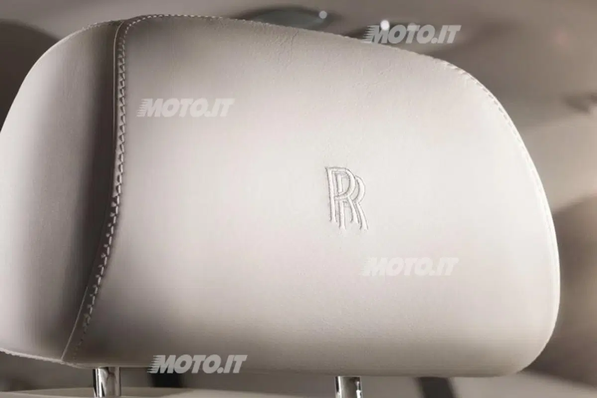 Rolls Royce Ghost Six Senses (7)