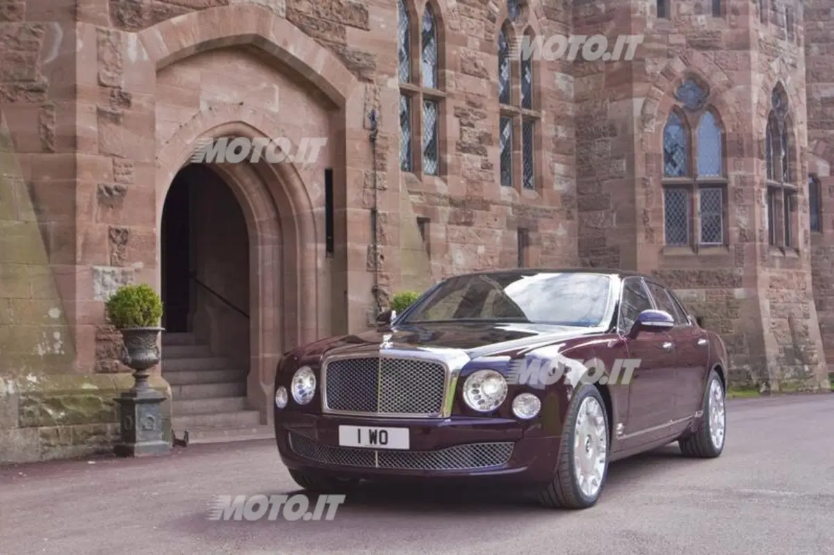 Bentley Mulsanne Diamond Jubilee Edition (2)