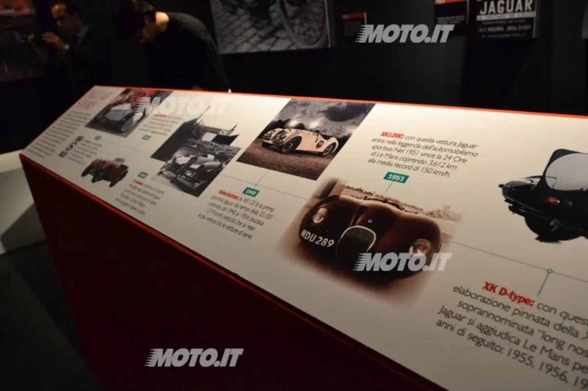 Jaguar XF Sportbrake: si mostra ai 30 anni di AD (26)