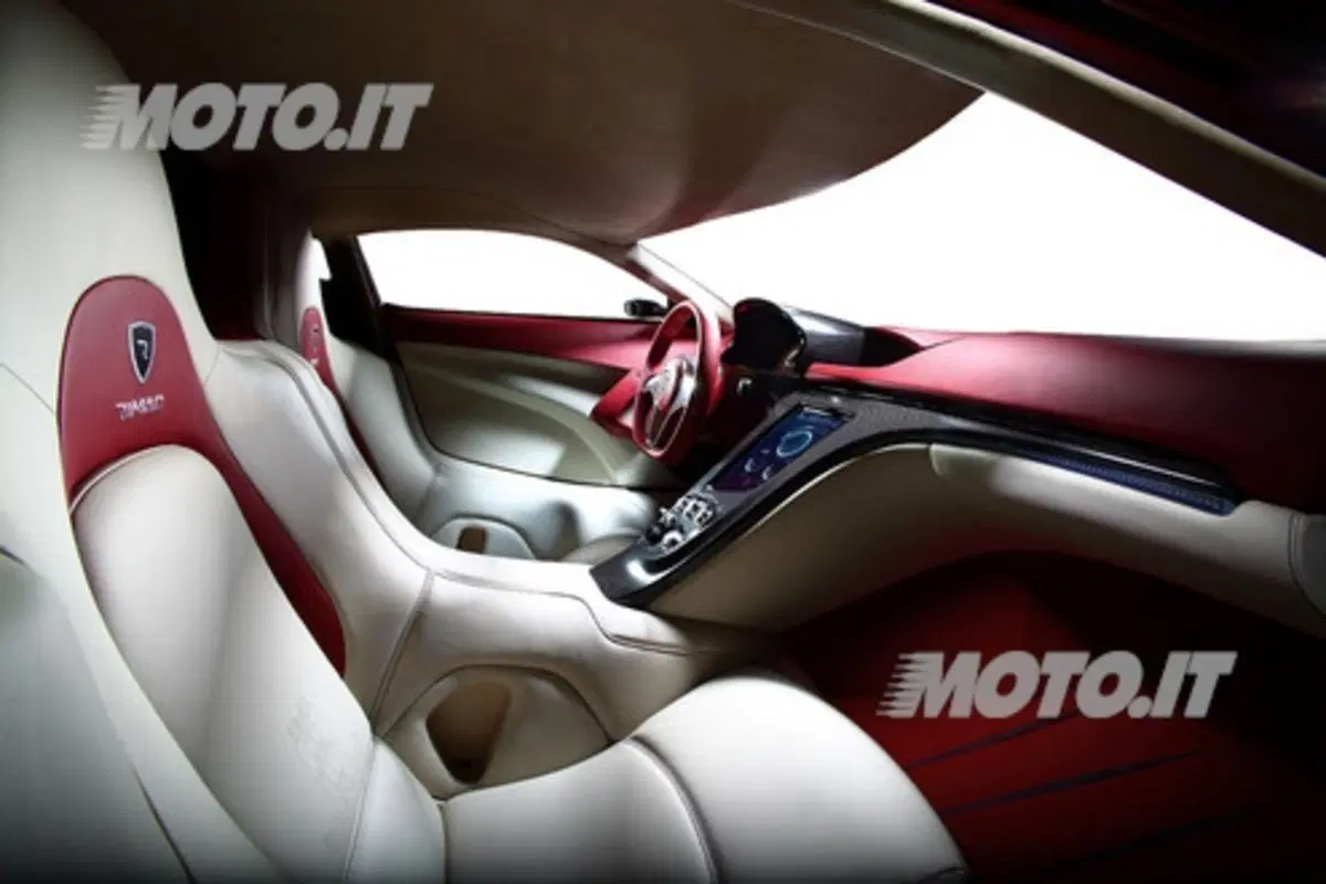 Rimac Concept One: in vendita la supercar elettrica da 300 km/h (7)