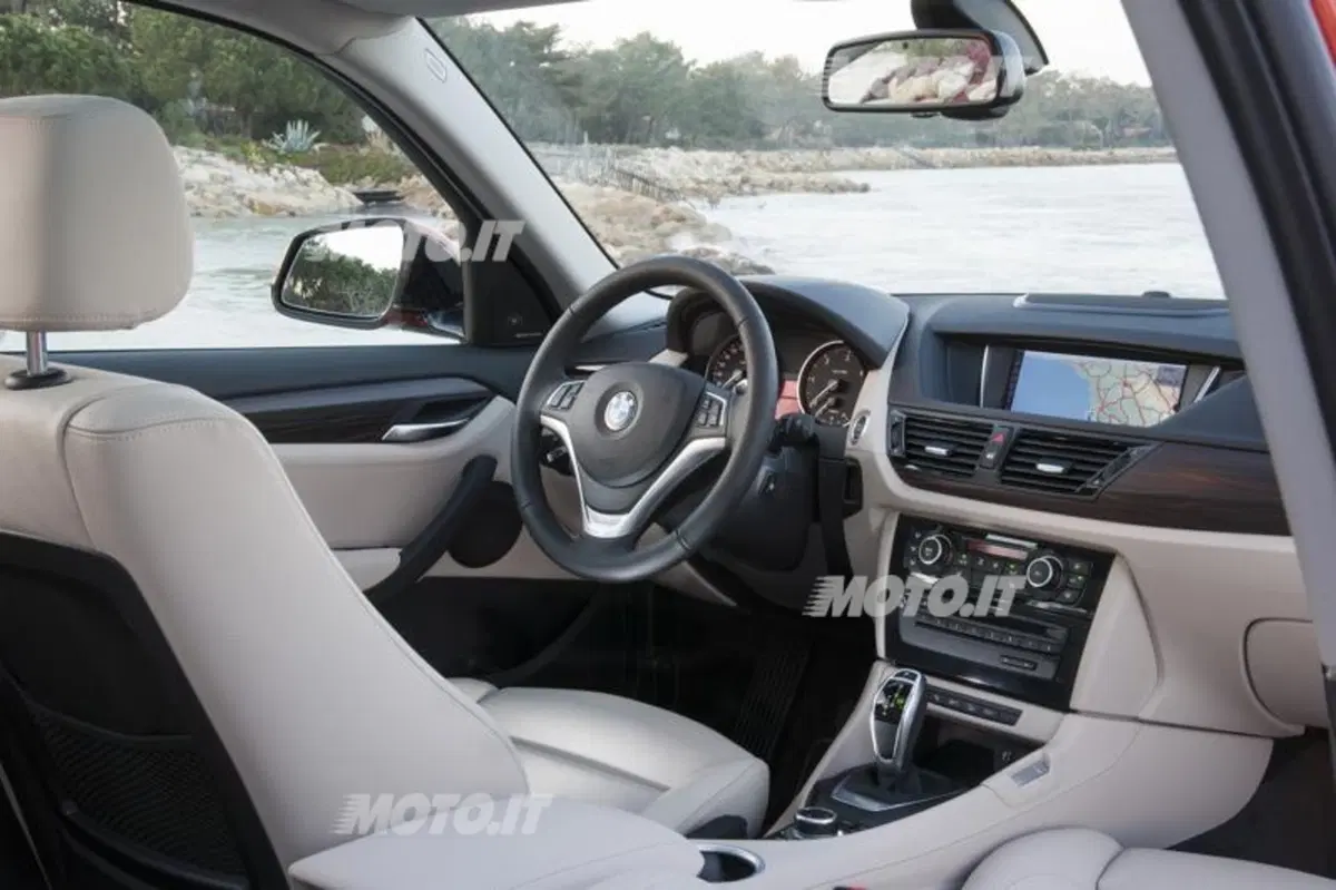 BMW X1 restyling: nuove immagini ed informazioni ufficiali (19)
