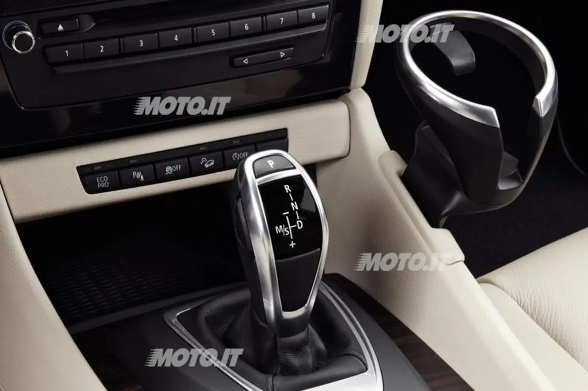 BMW X1 restyling: nuove immagini ed informazioni ufficiali (29)
